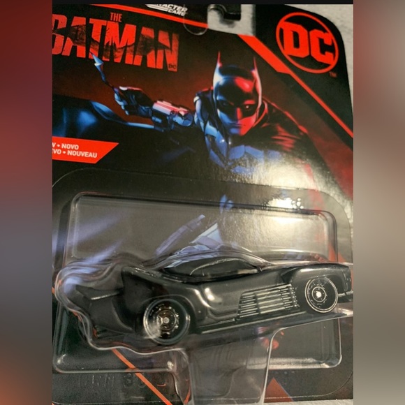Hot Wheels DC Character Cars - Selina Kyle (Catwoman) Da 'The Batman'